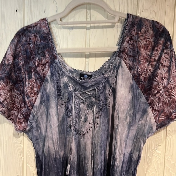 Advance Plus Size Boho Blouse Sequins Flutter Sleeves - Picture 3 of 10